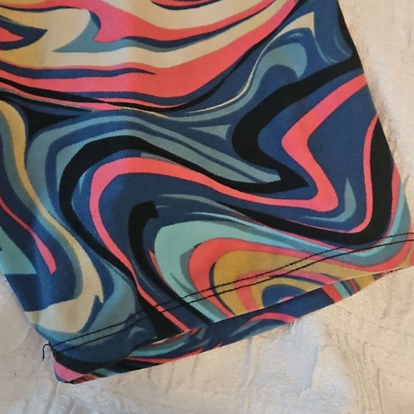 Conceited High Waisted Ultra Soft Leggings biker shorts See Meas - Picture 4 of 6